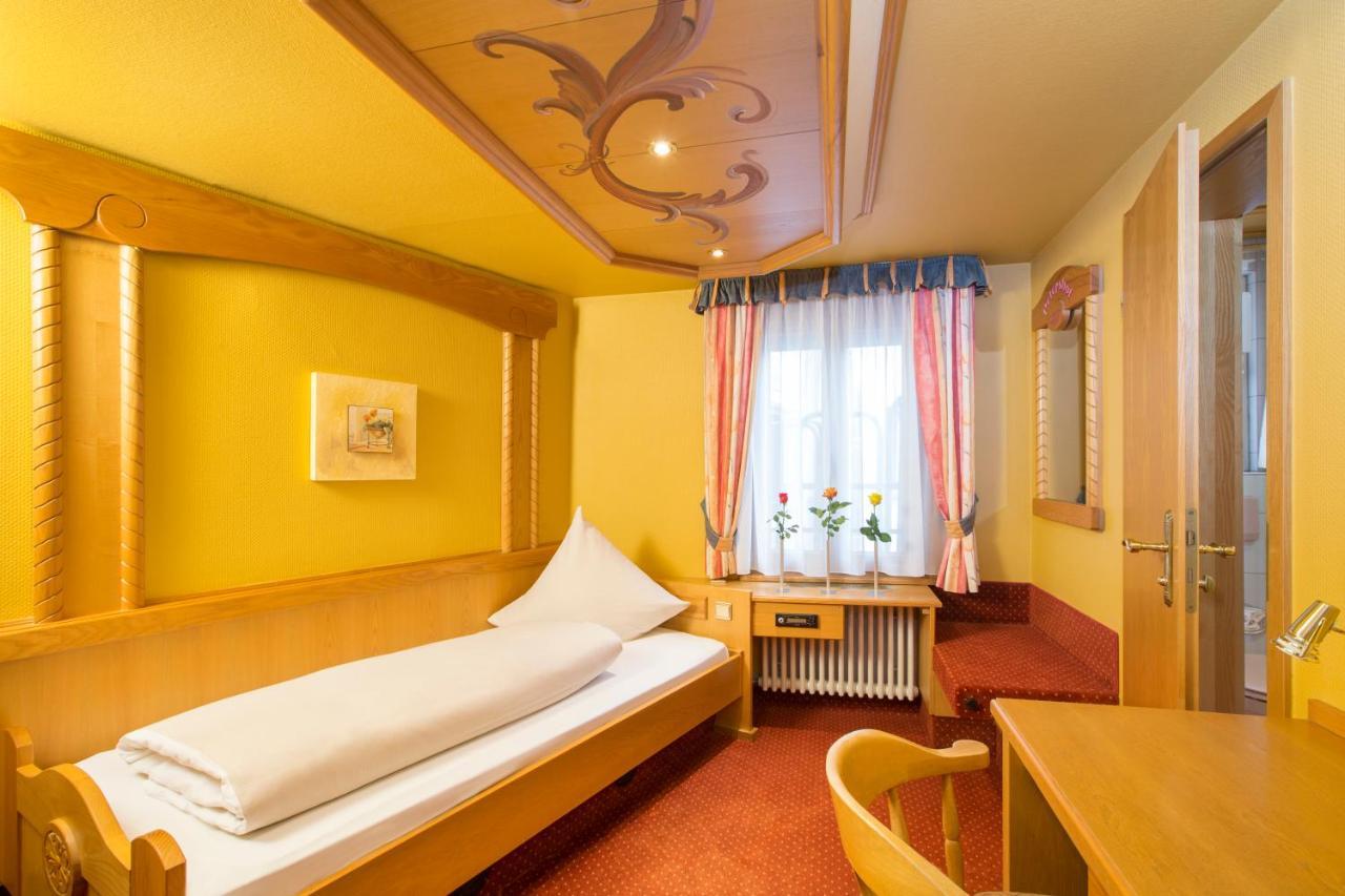 Hotel Petershof Констанц Экстерьер фото