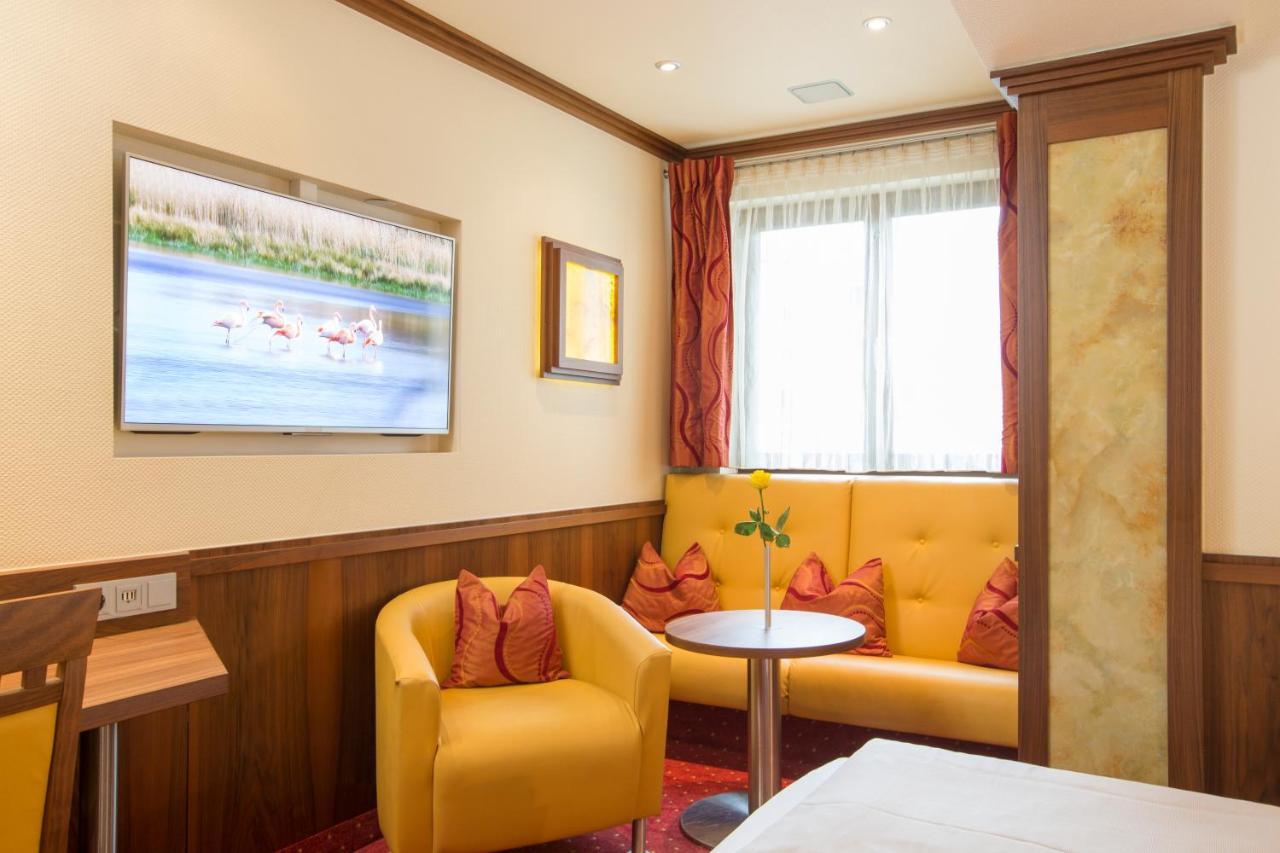 Hotel Petershof Констанц Экстерьер фото