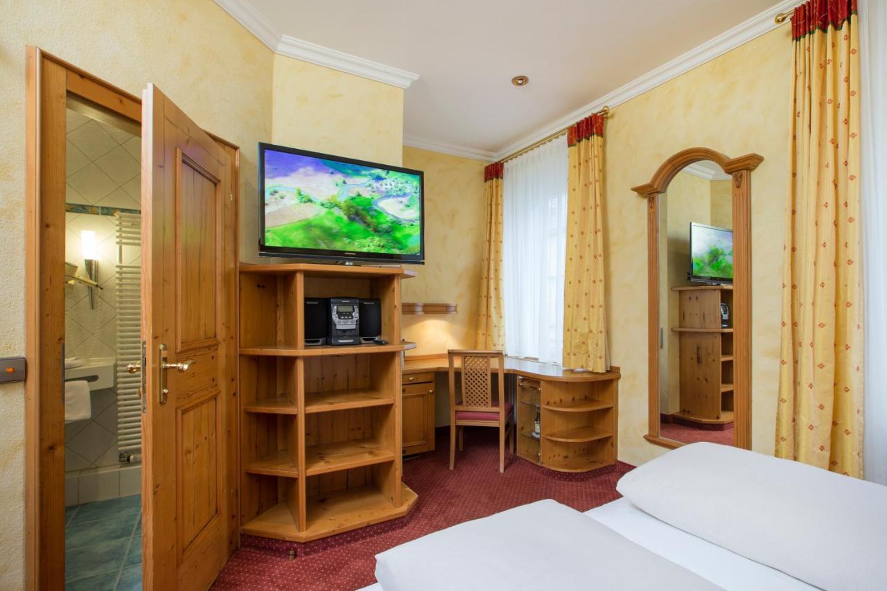 Hotel Petershof Констанц Экстерьер фото